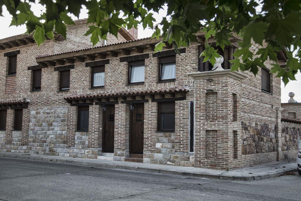 Las Postas Del Perionda Calzada de los Molinos Bagian luar foto